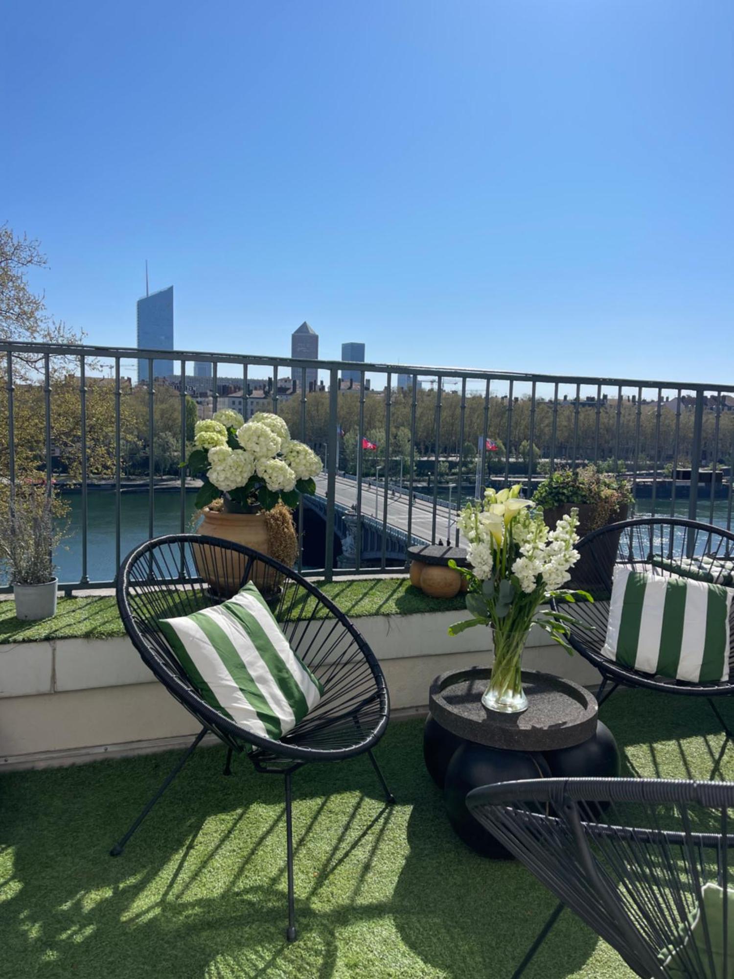 Coeur De Lyon Avec Terrasse Et Jacuzzi Διαμέρισμα Εξωτερικό φωτογραφία